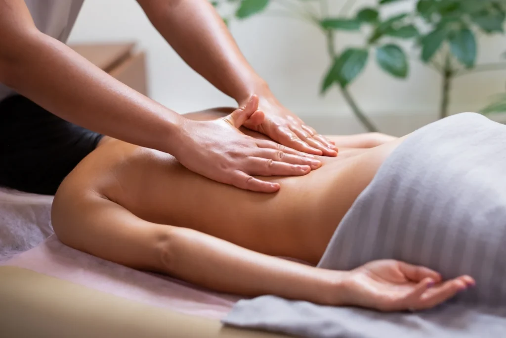 relaxing back massage in a bright indoor setting 2026 09 21 13 18 16 utc